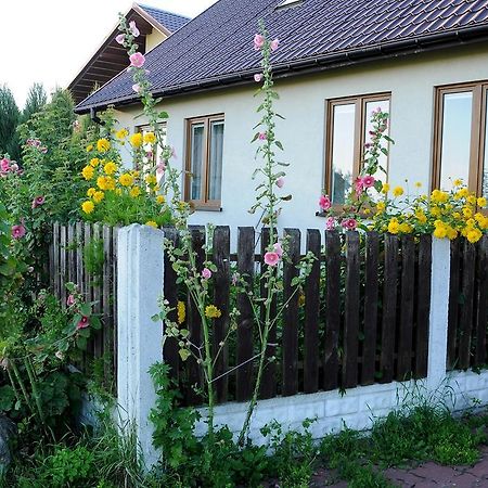Gospodarstwo Agroturystyczno-Edukacyjne Gratka Celiny  Exterior photo